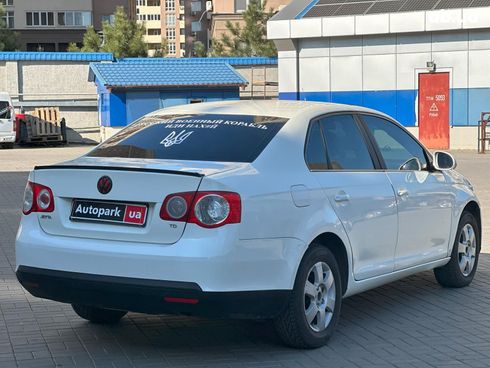 Volkswagen Jetta 2008 белый - фото 5