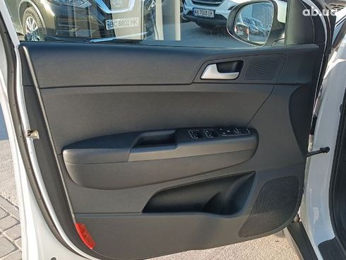 Kia Sportage 2020 белый - фото 15