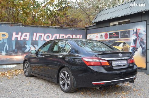 Honda Accord 2016 черный - фото 6