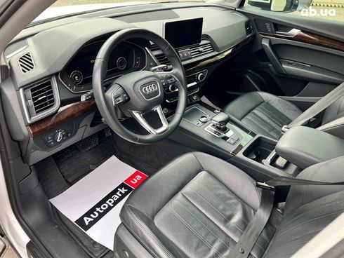 Audi Q5 2018 белый - фото 13