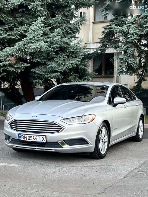 Ford Fusion 2017 - фото 14