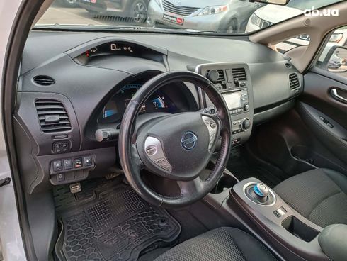 Nissan Leaf 2014 белый - фото 13