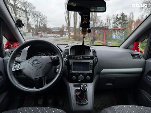 Opel Zafira 2009 черный - фото 25