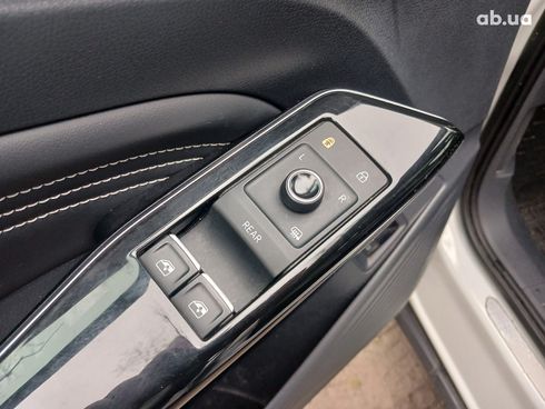 Volkswagen ID.4 Crozz 2022 белый - фото 19