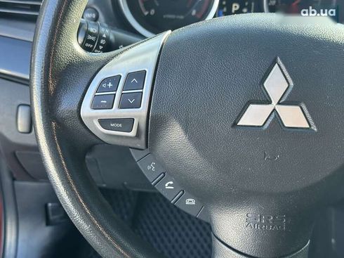 Mitsubishi Lancer 2016 - фото 17