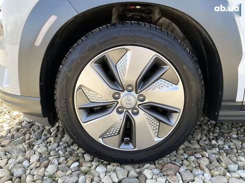 Hyundai Kona Electric 2020 - фото 24