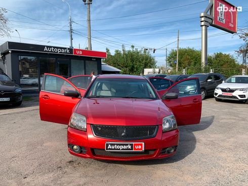 Mitsubishi Galant 2012 красный - фото 14
