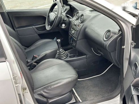 Ford Fiesta 2007 - фото 21
