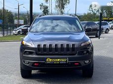 Продажа б/у Jeep Cherokee 2015 года в Черновцах - купить на Автобазаре