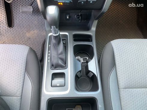 Ford Escape 2017 серый - фото 37