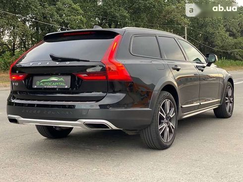 Volvo V90 Cross Country 2018 - фото 10