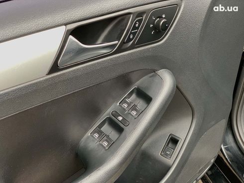 Volkswagen Jetta 2010 черный - фото 59