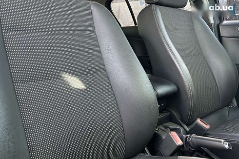 Opel Astra 2010 - фото 27