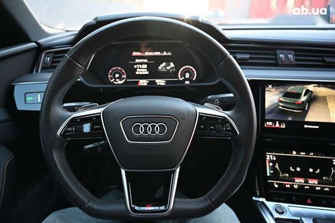 Audi E-Tron 2022 - фото 8