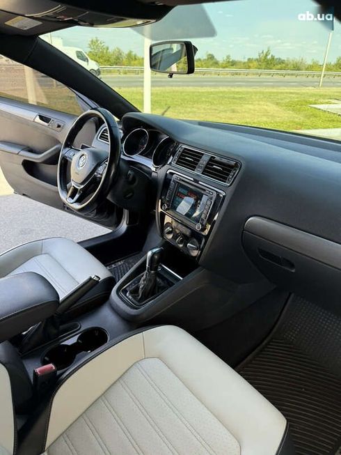 Volkswagen Jetta 2016 - фото 21