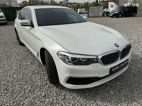 BMW 5 серия 2018 - фото 5