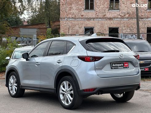 Mazda CX-5 2018 серый - фото 10