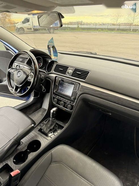 Volkswagen Passat 2017 - фото 20