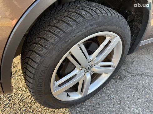 Volkswagen Touareg 2011 - фото 17