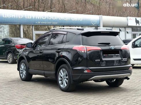 Toyota RAV4 2017 - фото 8