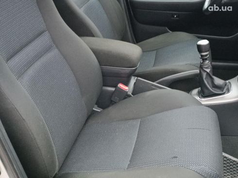 Toyota Avensis 2007 серый - фото 35