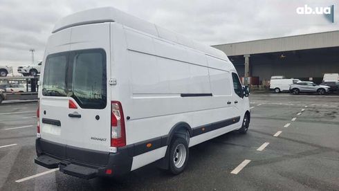 Renault Master 2024 - фото 18