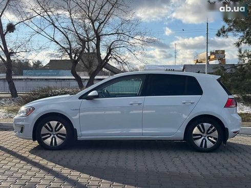 Volkswagen e-Golf 2015 - фото 11