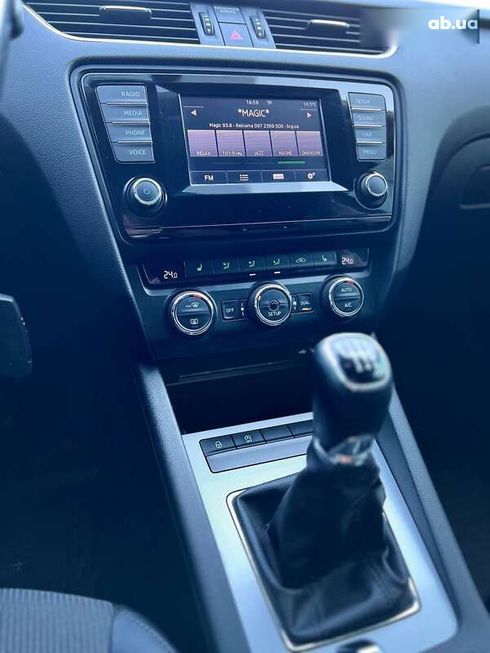 Skoda Octavia 2013 - фото 28