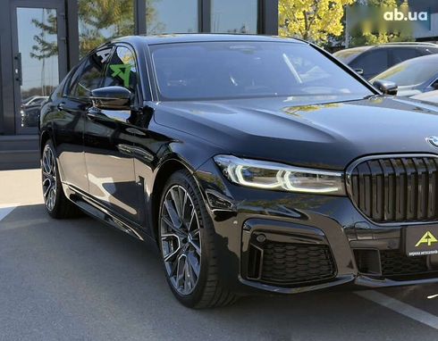 BMW 7 серия 2022 - фото 27