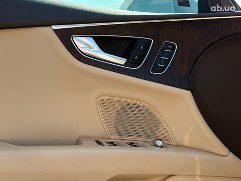 Audi A7 2011 белый - фото 14
