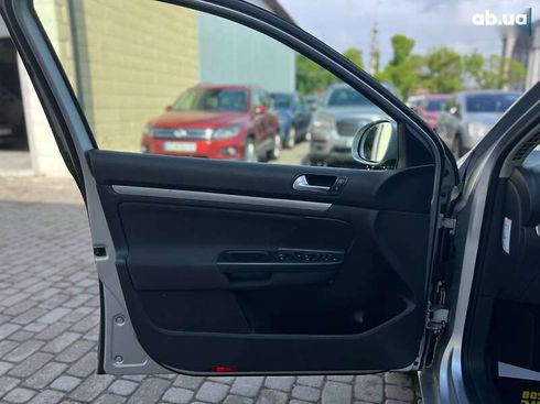 Volkswagen Golf 2011 - фото 8