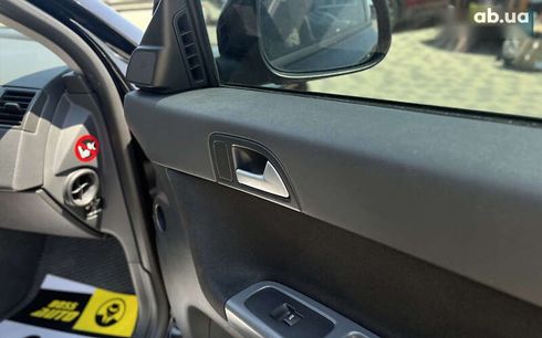 Volvo V50 2010 - фото 10