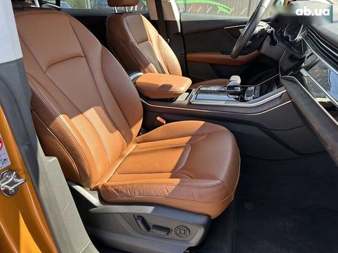 Audi Q8 2019 - фото 26