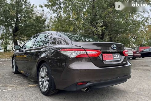 Toyota Camry 2019 - фото 24