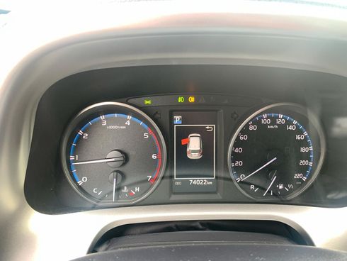 Toyota RAV4 2016 серый - фото 33