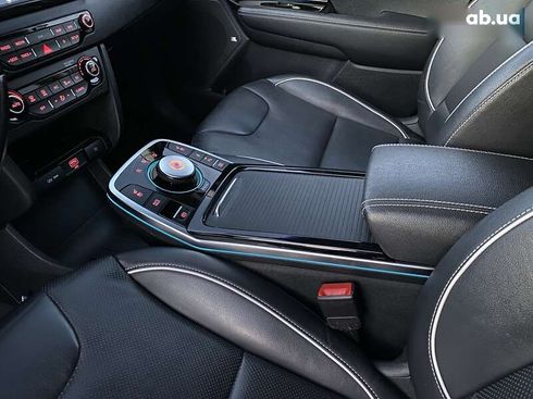 Kia Niro 2019 - фото 14