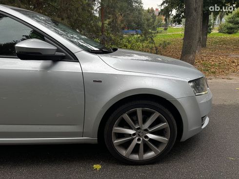 Skoda Octavia 2016 серый - фото 5