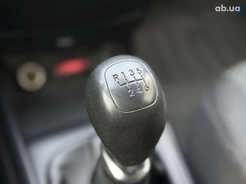 Hyundai i30 2010 - фото 17