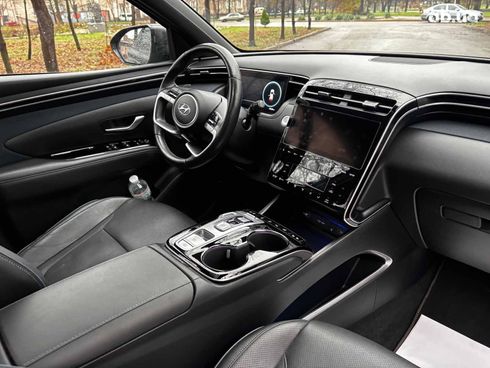 Hyundai Tucson 2022 серый - фото 19