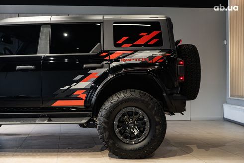 Ford Bronco Raptor 2024 черный - фото 9