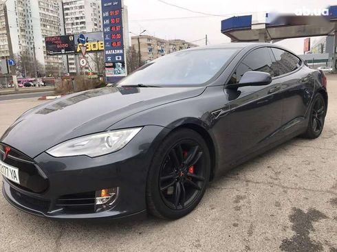 Tesla Model S 2015 - фото 17
