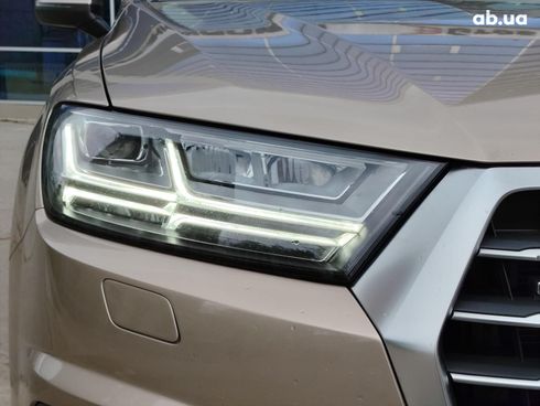 Audi Q7 2018 бежевый - фото 13