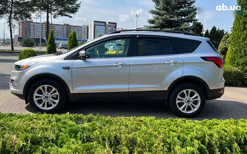 Ford Escape 2019 - фото 4
