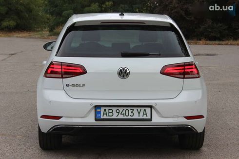 Volkswagen e-Golf 2019 - фото 17