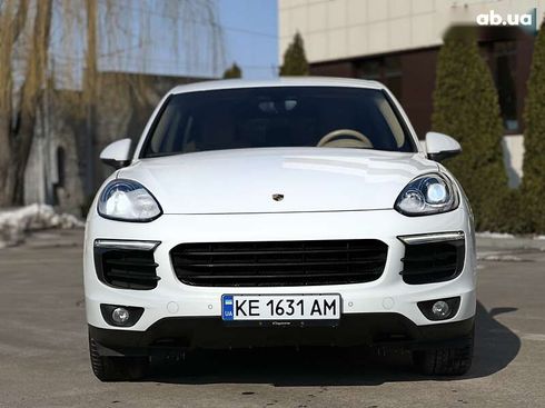 Porsche Cayenne 2016 - фото 16