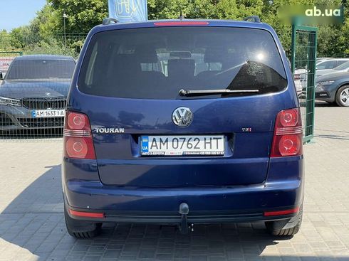 Volkswagen Touran 2009 - фото 17