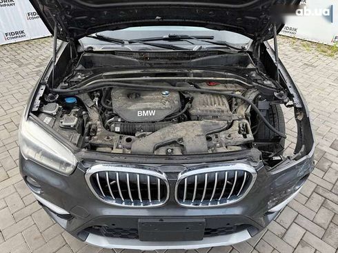 BMW X1 2016 - фото 13