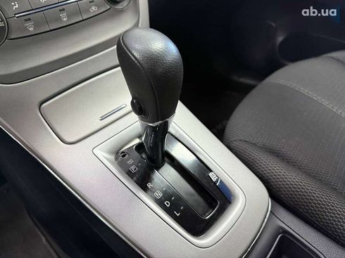 Nissan Sentra 2013 - фото 26