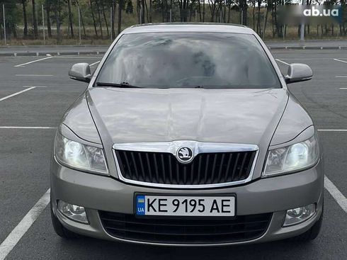 Skoda Octavia 2012 - фото 2