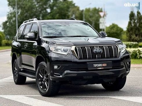 Toyota Land Cruiser Prado 2021 - фото 12